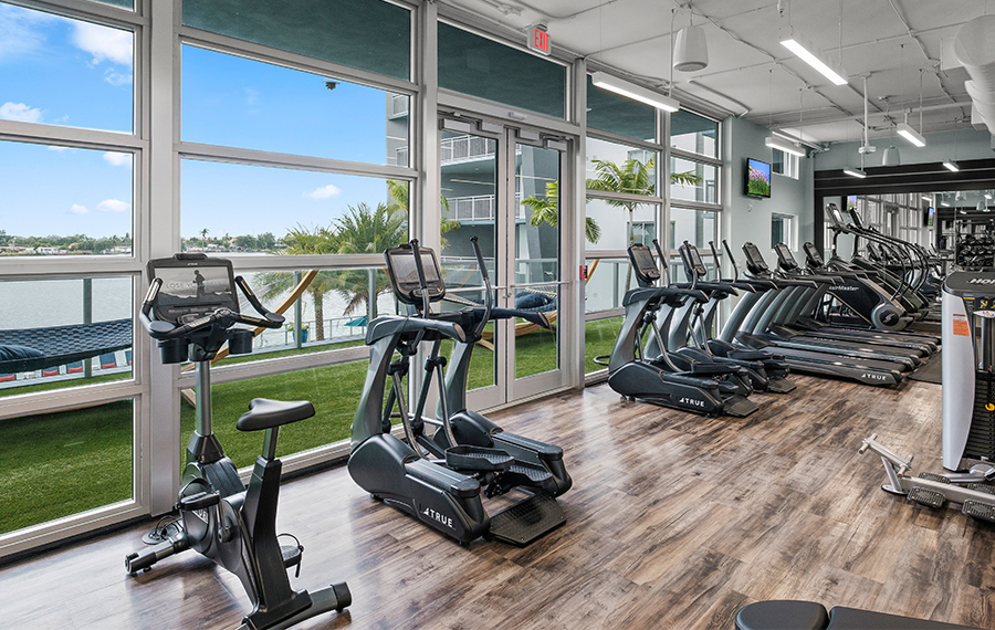 1 bedroom apartments in Miami, FL - LaVida Apartments - Fitness Center