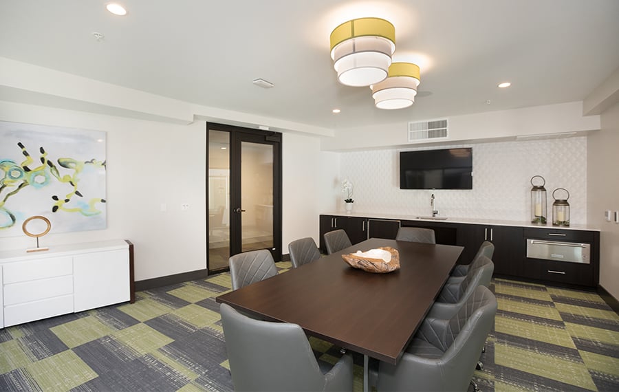 Brea apartments with conference room | Joule La Floresta