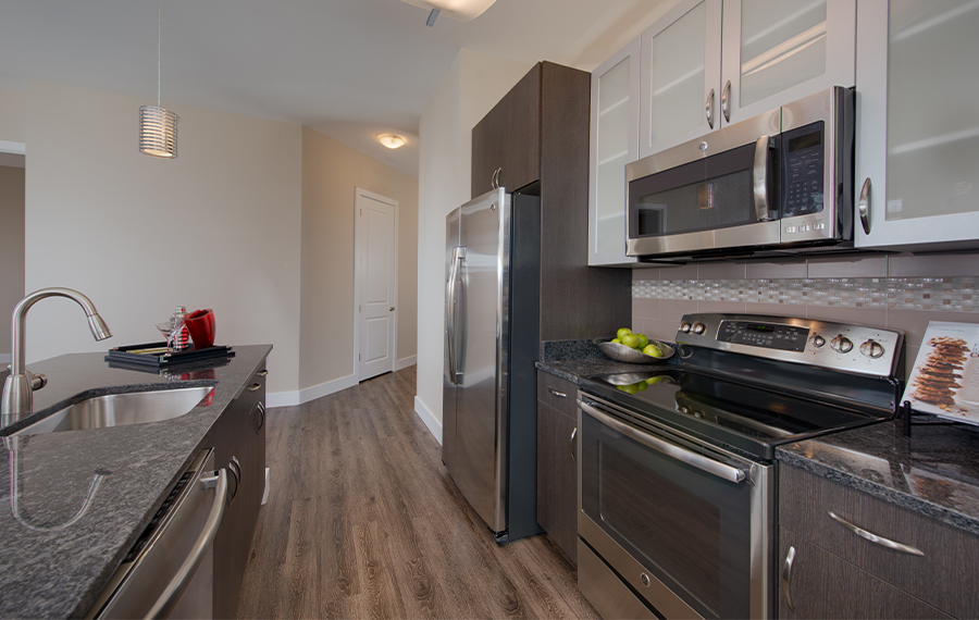 1 bedroom apartments in Rockville, MD - Mallory Square - Kitchen
