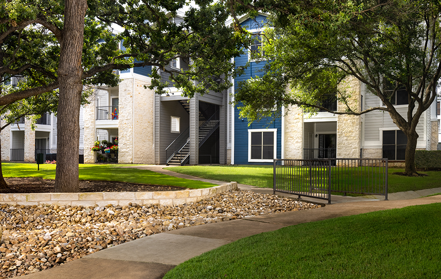 The Ranch Apartments near me Austin - lush landscaping