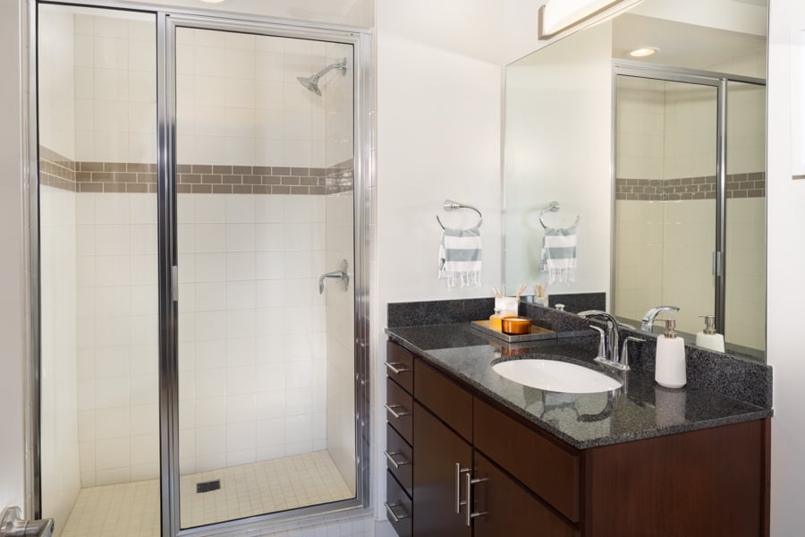 SkyHouse Austin Apartments - Texas - Bathroom