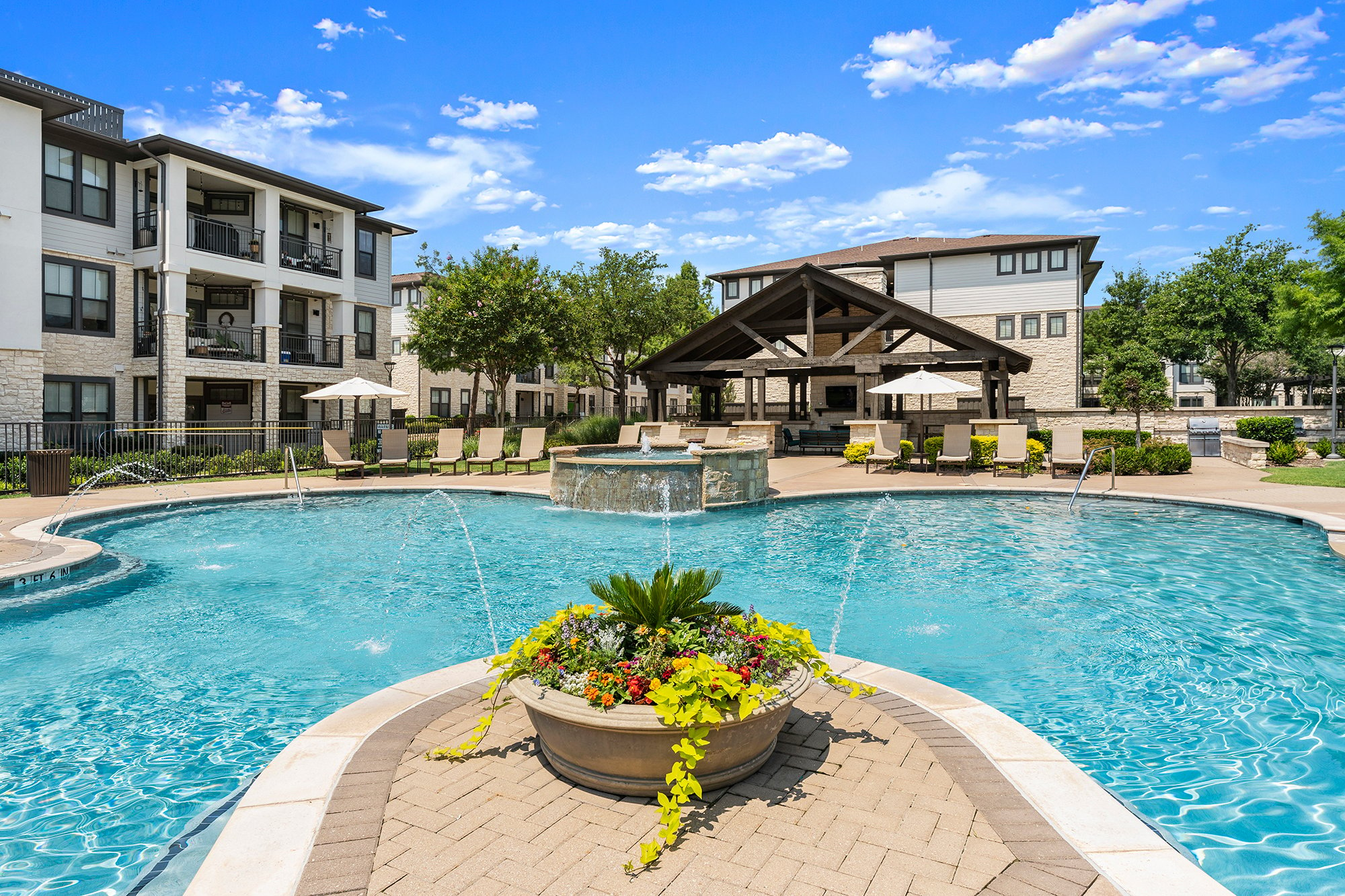 StoneLedge Apartments in Texas - Swimming Pool