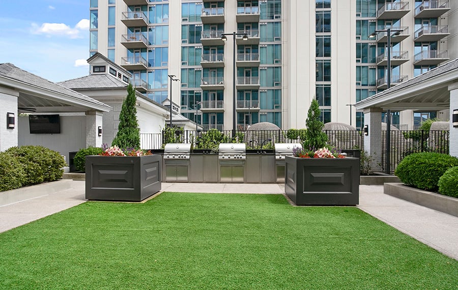 Luxury Apartments Atlanta - The Residence Buckhead Atlanta - Courtyard