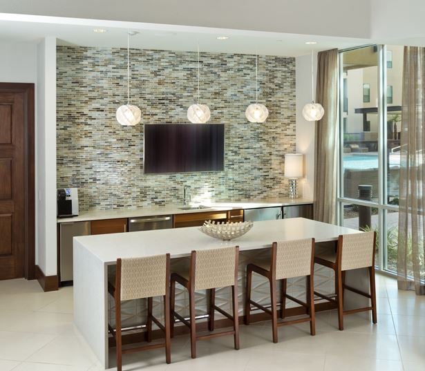 Mayo Clinic Phoenix apartments - Citrine Resident lounge kitchen