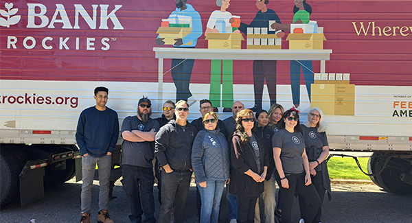 Simpson Volunteers at Food Bank of the Rockies