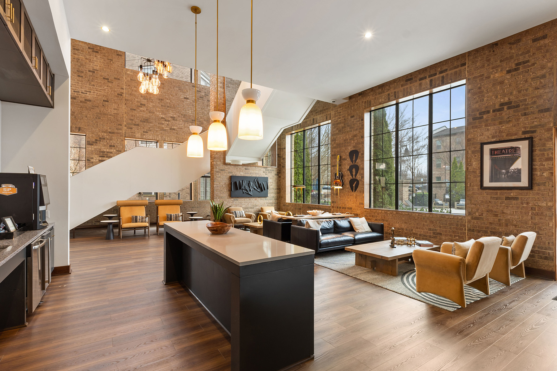 Cadence Cool Springs - Apartments in Franklin, TN - Clubroom