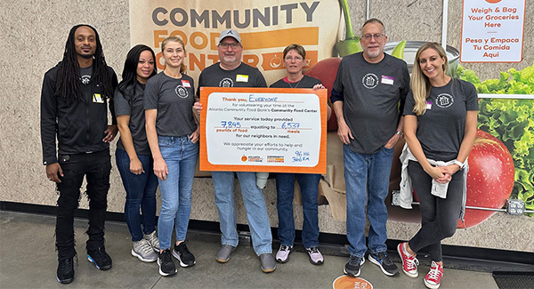 Simpson Volunteers at Atlanta Food Bank